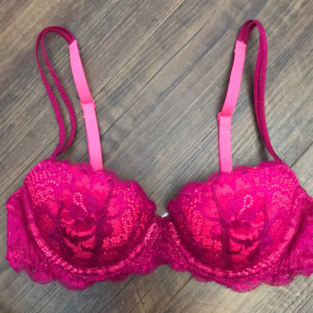 Pink push up bra demi